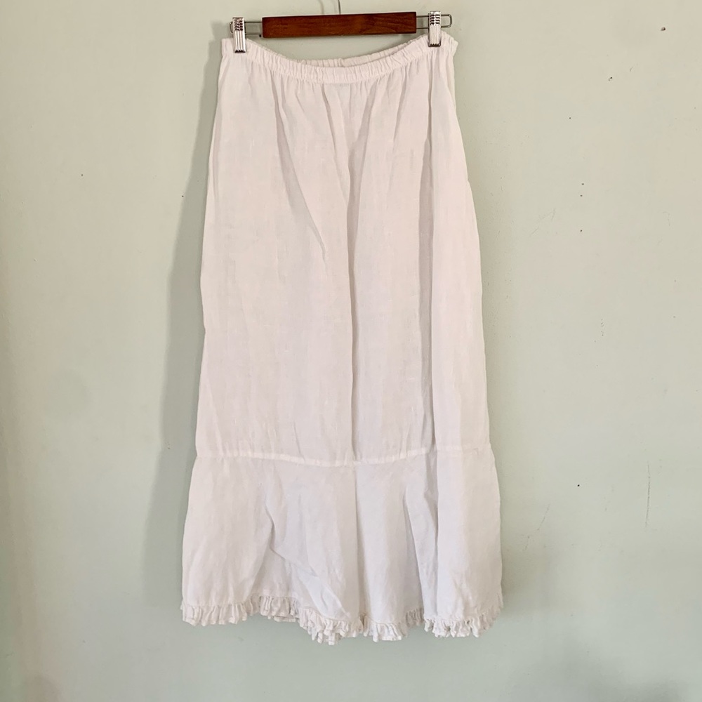 Match Point white linen skirt size L